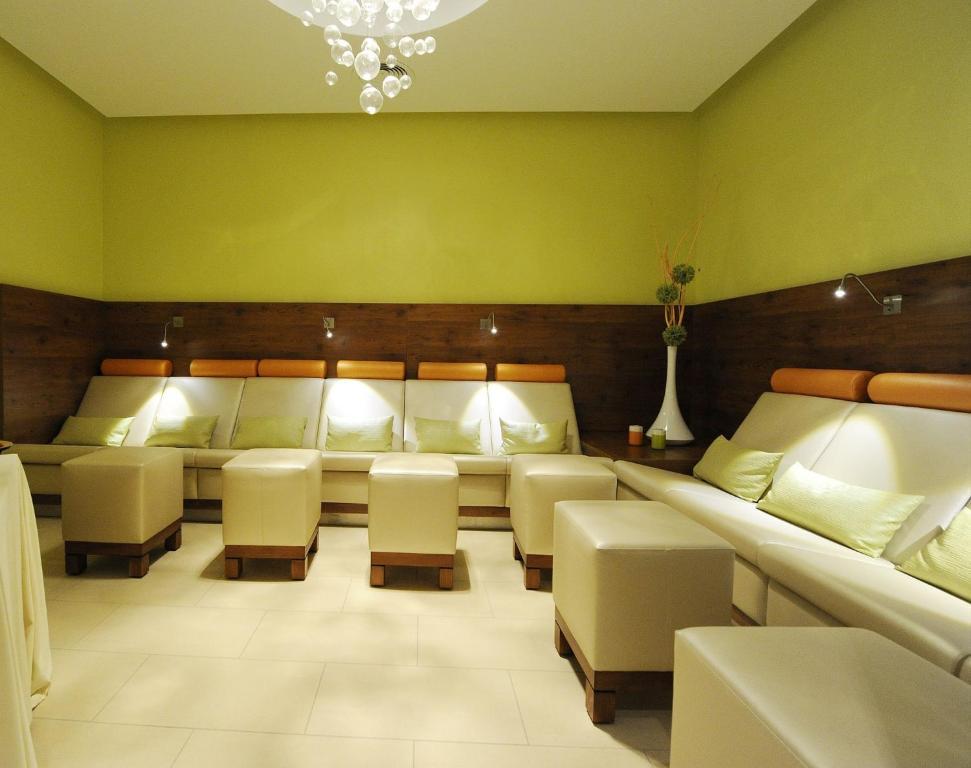 Hotel Die Post باد كلينكيرشهايم المظهر الخارجي الصورة